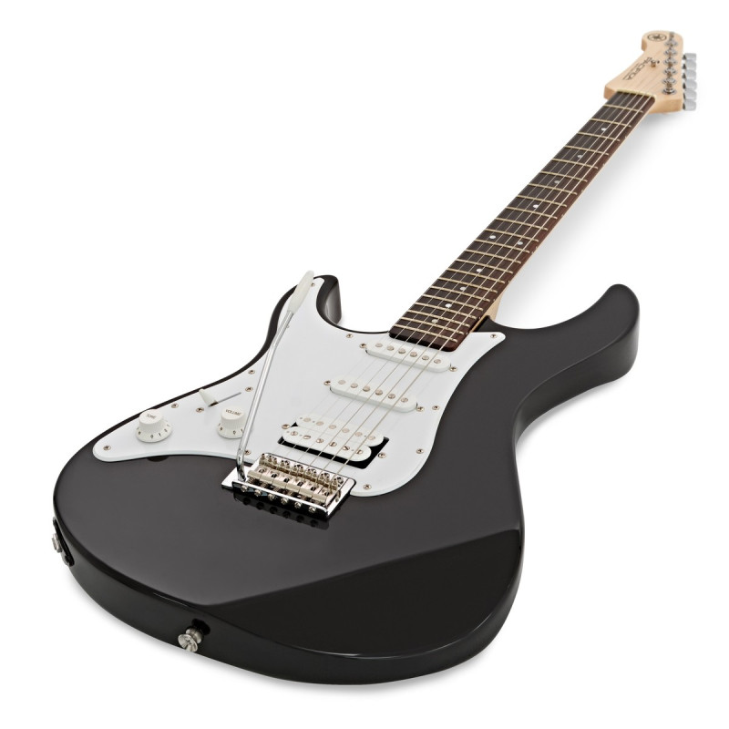 YAMAHA PACIFICA 112J L (Black) Электрогитара