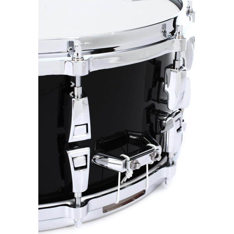 YAMAHA Absolute Hybrid Maple Snare 14" (Solid Black) Малий барабан