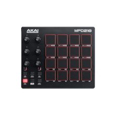 AKAI MPD218 MIDI контроллер