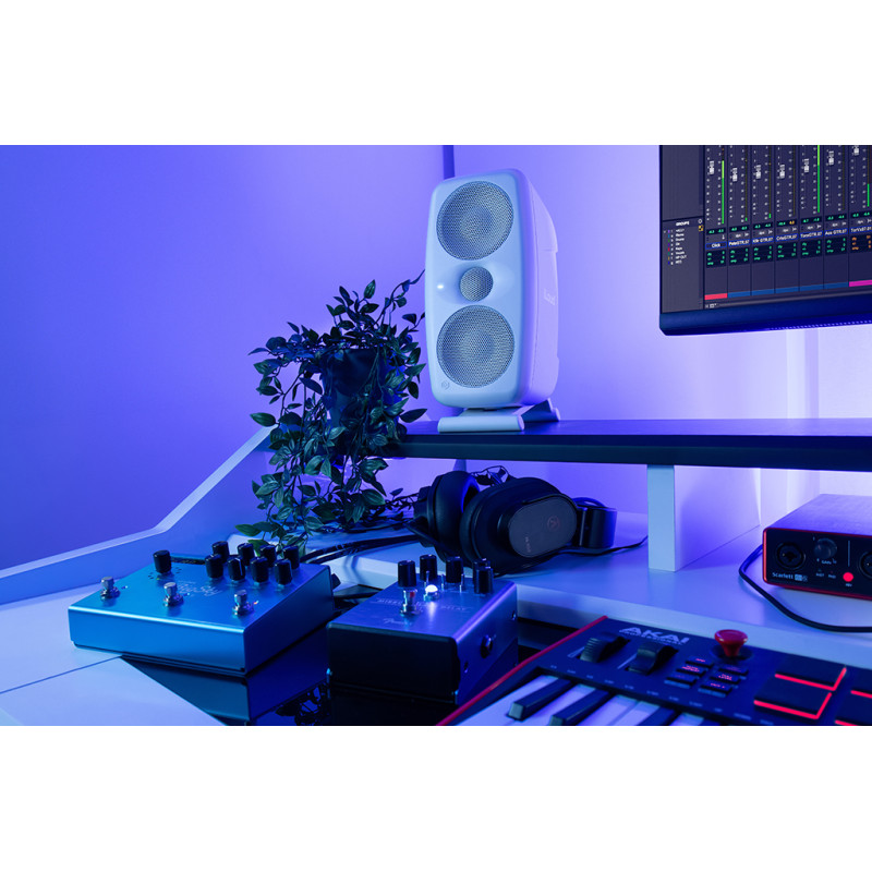 IK MULTIMEDIA iLoud MTM MKII (White)