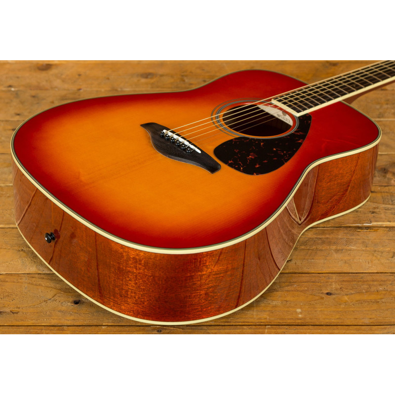 YAMAHA FG820 (Autumn Burst) Акустична гітара