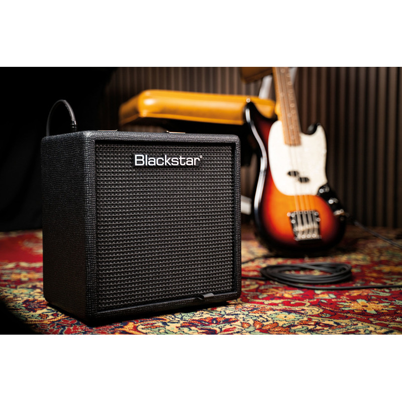 BLACKSTAR DEBUT BASS 15 Гітарний комбопідсилювач