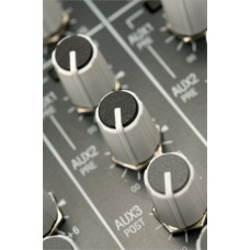 ALLEN&HEATH ZED-428 Мікшерний пульт