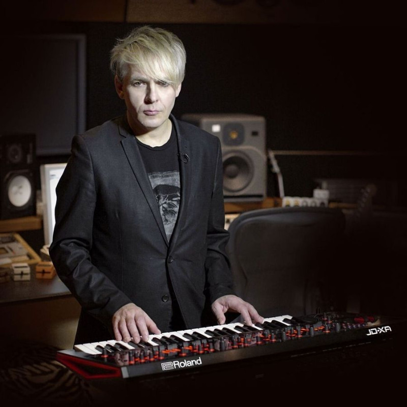 Цифровий гібридний синтезатор Roland JD-XA