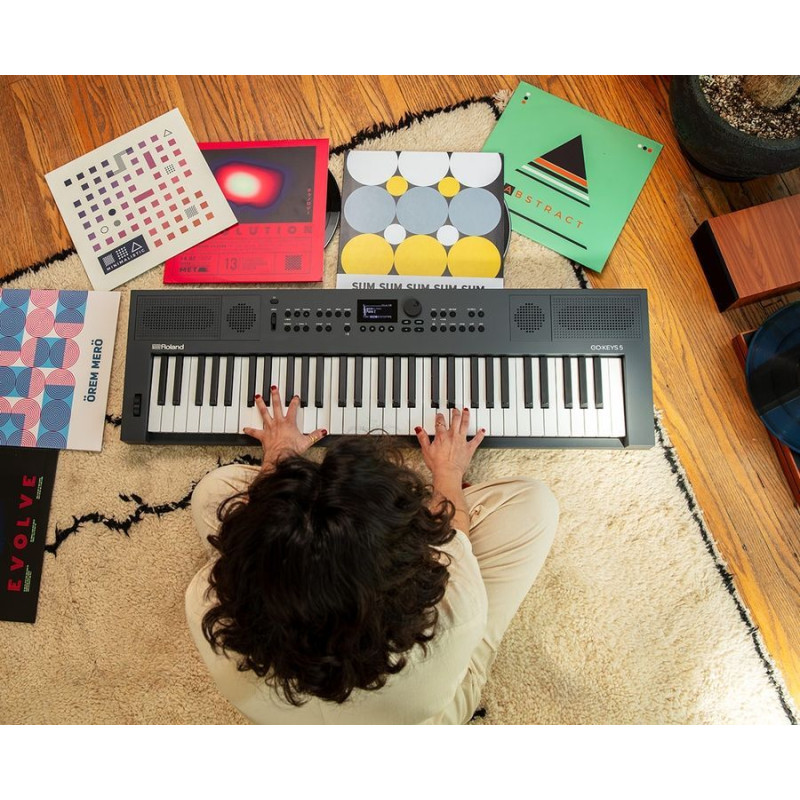 ROLAND GO:KEYS-5-GT Синтезатор графіт