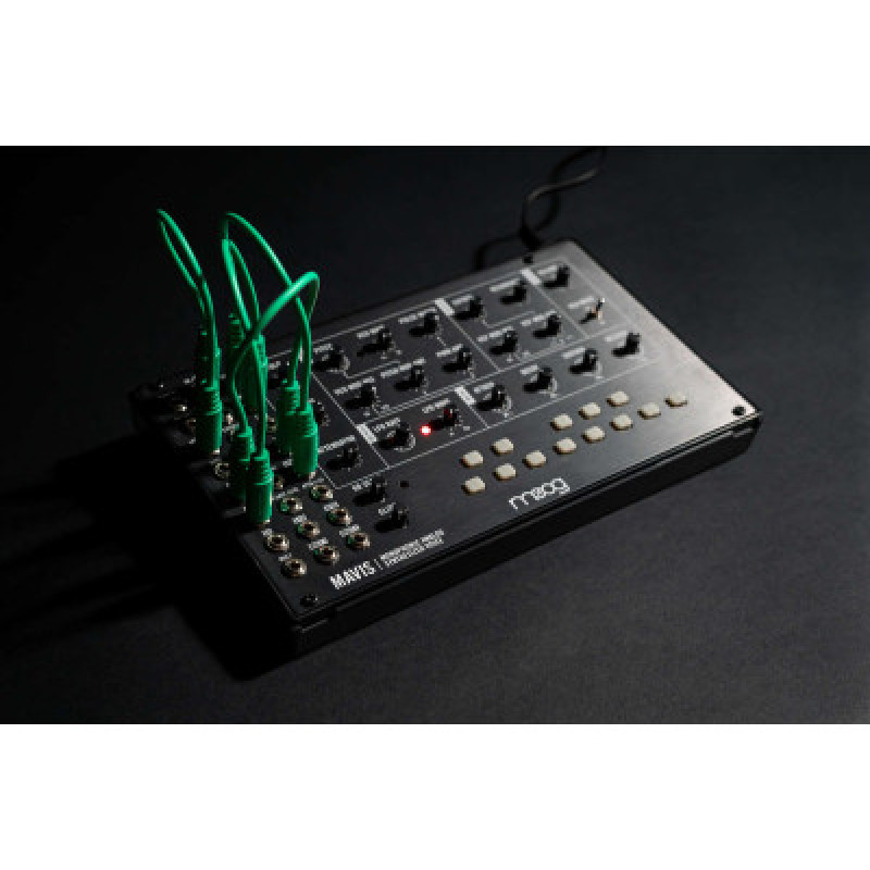 Синтезатор MOOG Mavis