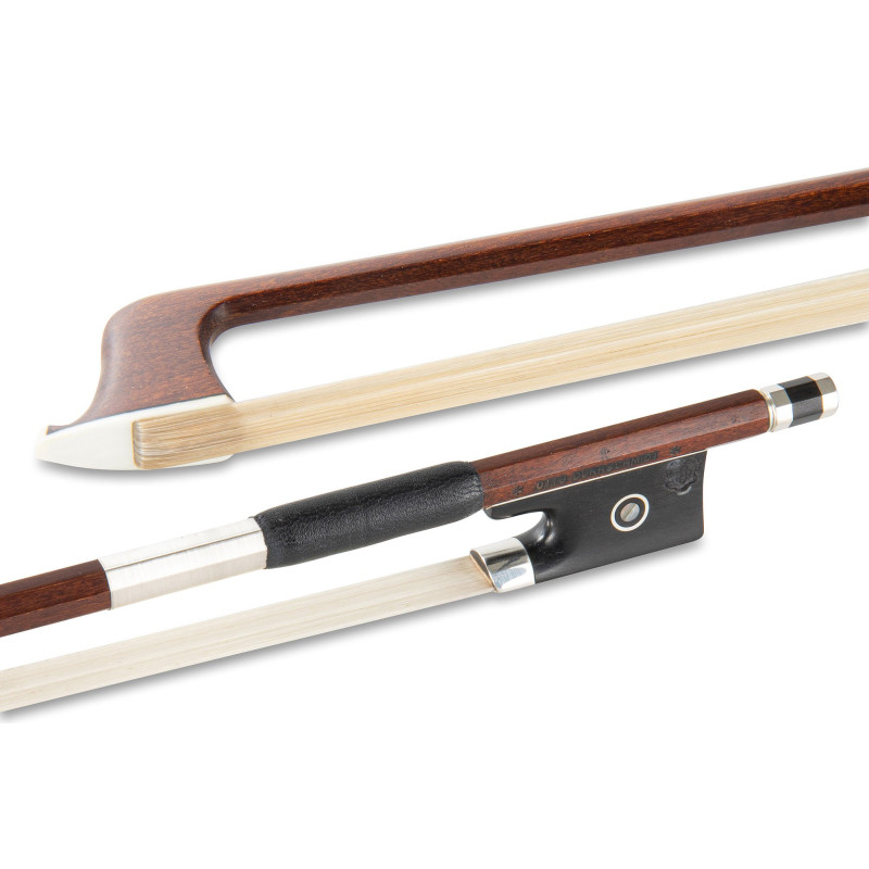 Смичок для скрипки майстровий GEWA Otto D?rrschmidt Pernambuco 4/4 Octagonal Stick Silver