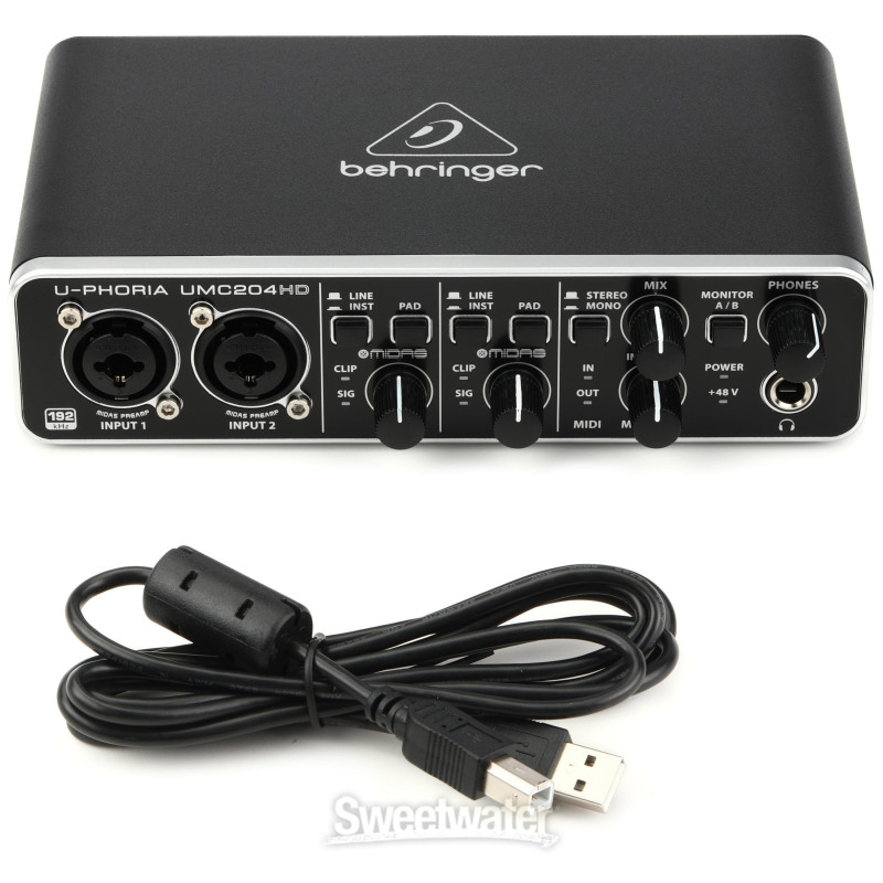 BEHRINGER UMC204HD Звукова карта