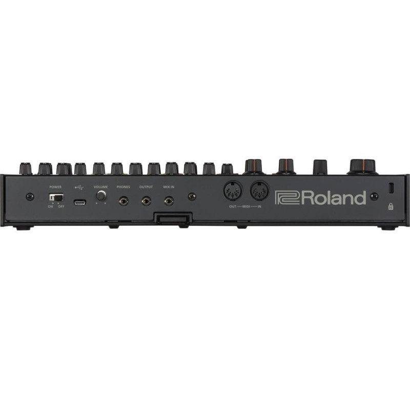 ROLAND TR-08 Драм-машина Rhythm Composer