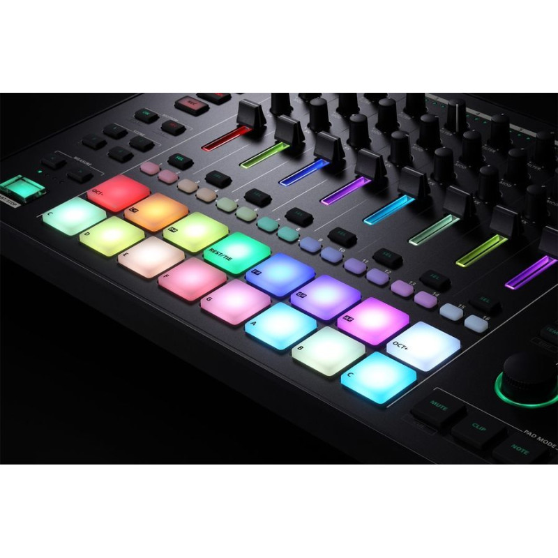 Грувбокс Roland MC707