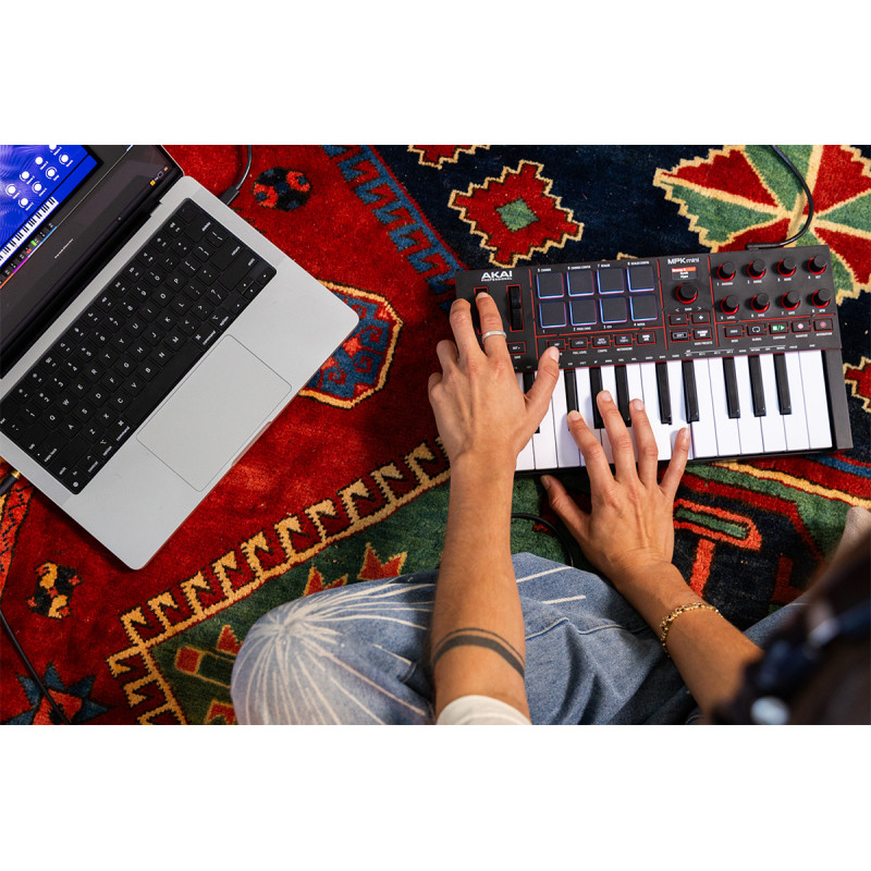 AKAI MPK mini 4 Black MIDI клавіатура
