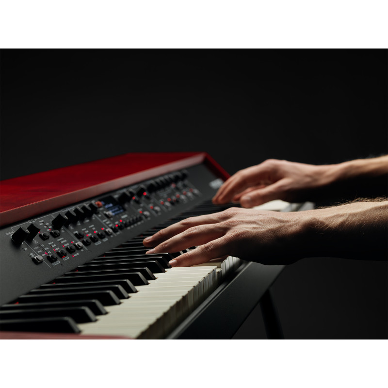 CLAVIA NORD GRAND 88‑клавішний сценічний цифровий рояль з молоточковою механікою Kawai