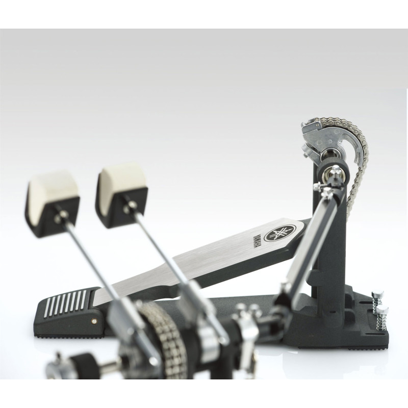 YAMAHA DFP9500C Double Foot Pedal - Chain Drive Педаль для бас-барабана