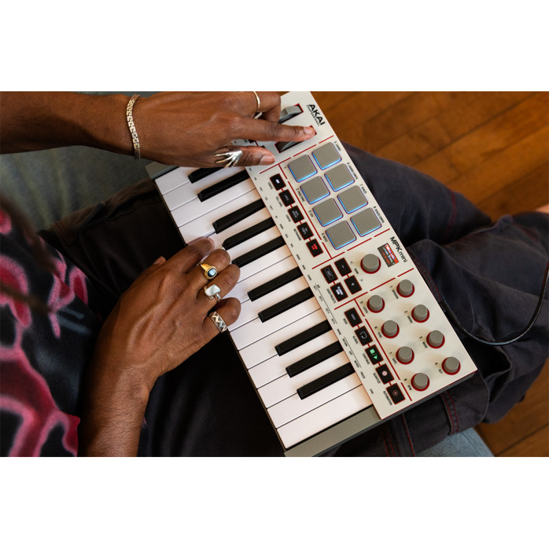 AKAI MPK mini 4 White MIDI клавіатура