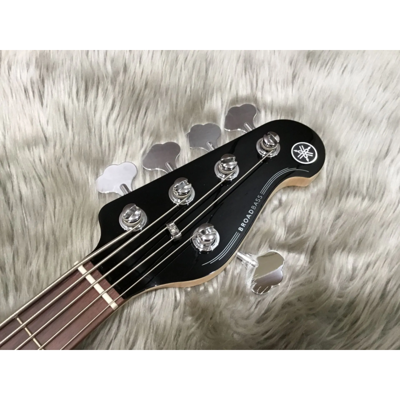 YAMAHA BB435 (Black) Бас-гитара