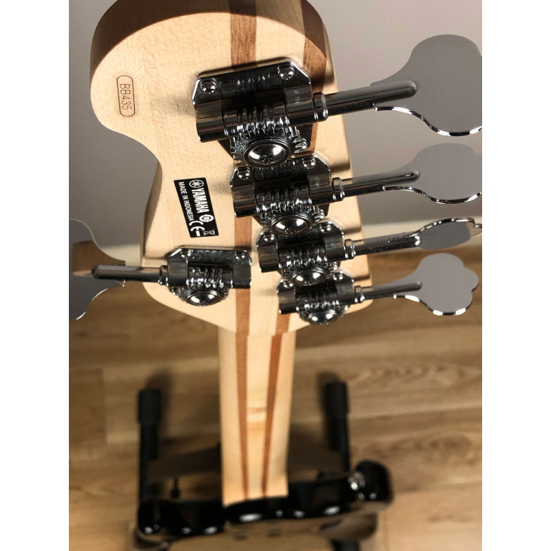 YAMAHA BB435 (Black) Бас-гитара