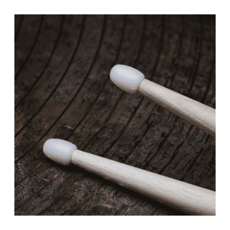 Барабанні палички VIC FIRTH 5AN AMERICAN CLASSIC NYLON TIP