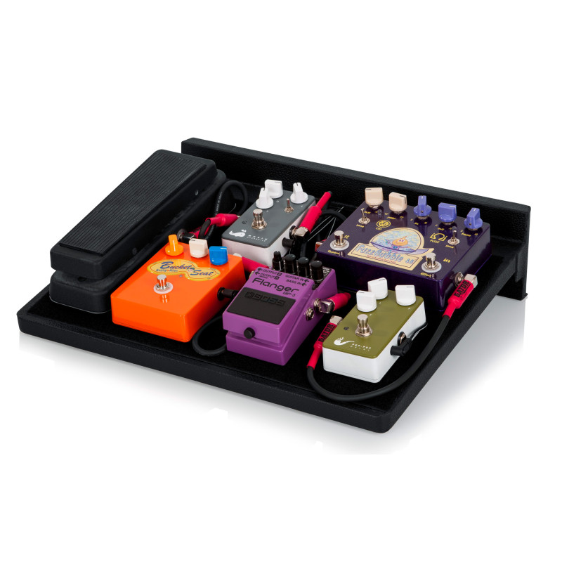 GATOR GPT-BL-PWR Pedal Board