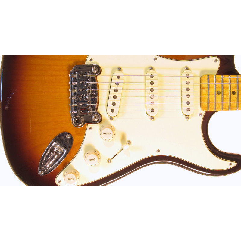 G&L LEGACY (Tobacco Sunburst, maple, 3-ply Vintage Creme). №CLF51000 Электрогитара