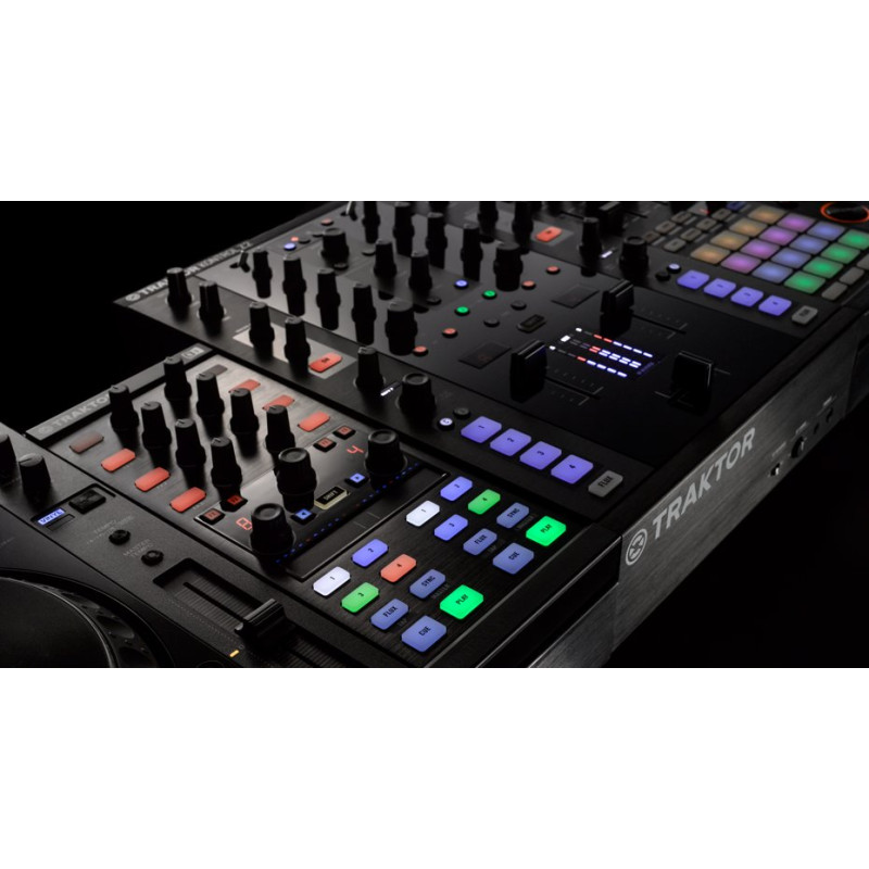 NATIVE INSTRUMENTS Traktor Kontrol X1 MK2 DJ-контролер