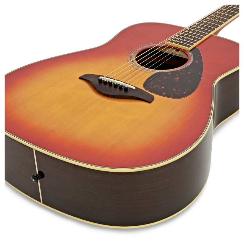 YAMAHA FG830 (Autumn Burst) Акустична гітара