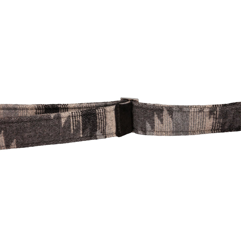 FENDER STRAP 2