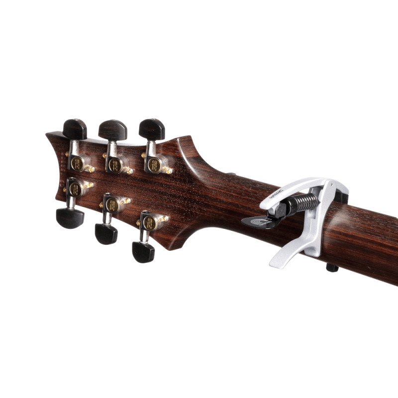 D`ADDARIO PW-CP-09S TRI-ACTION CAPO (SILVER)