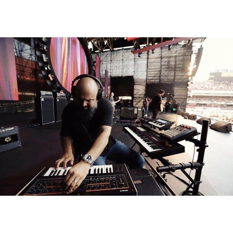 ROLAND SE-02 Аналоговий синтезатор