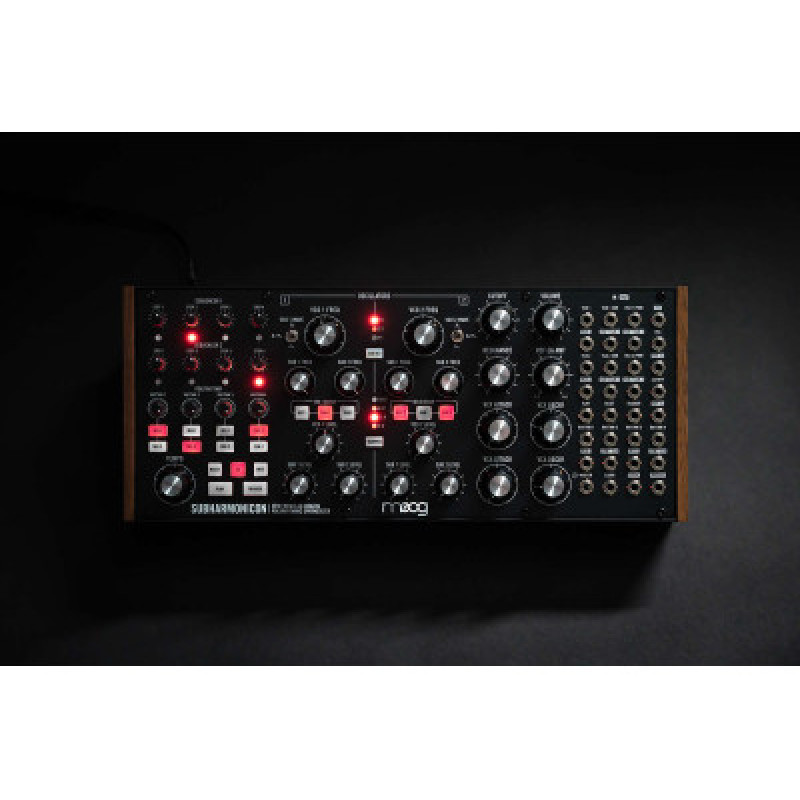 Синтезатор аналоговий MOOG SUBHARMONICON