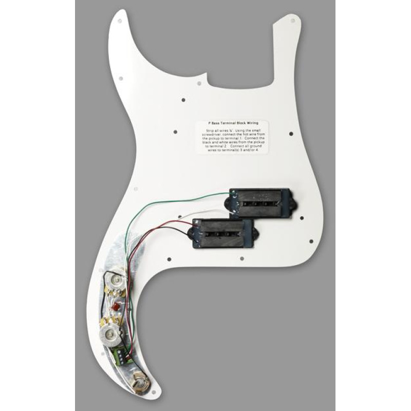 DIMARZIO MODEL P P-BASS REPLACEMENT PICKGUARD