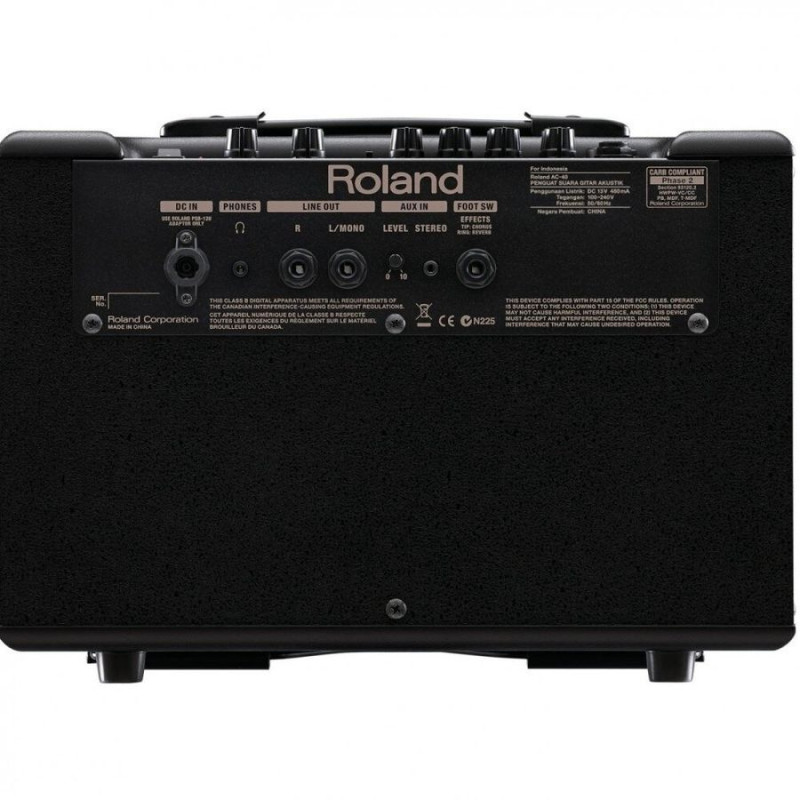 ROLAND AC-40 Гітарний комбопідсилювач