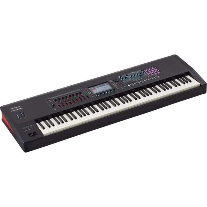 ROLAND FANTOM 8 Робоча станція