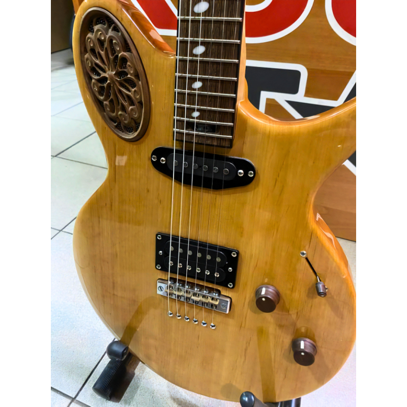 UNIVERSUM GUITARS Maria HS amber Электрогитара