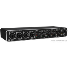 BEHRINGER UMC404HD Звуковая карта