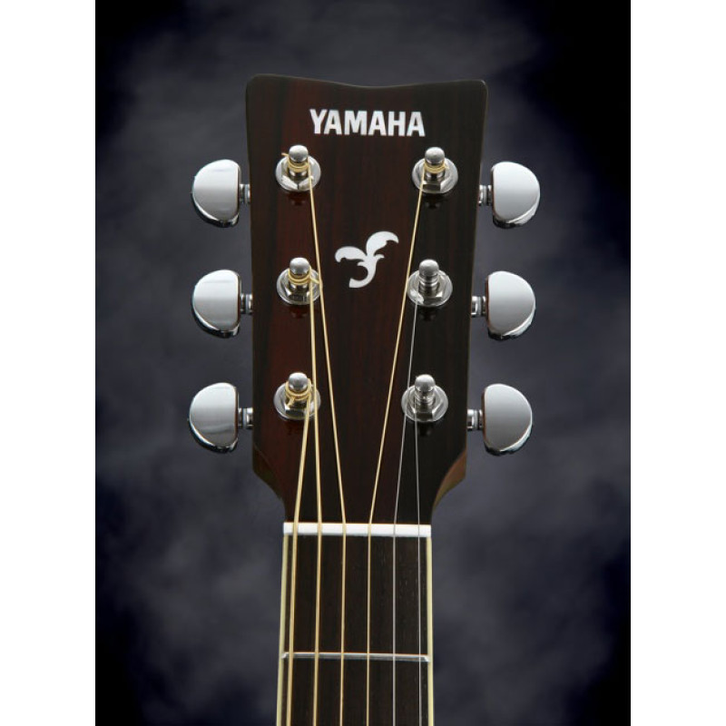 YAMAHA FGX820C (Natural) Електро-акустична гітара