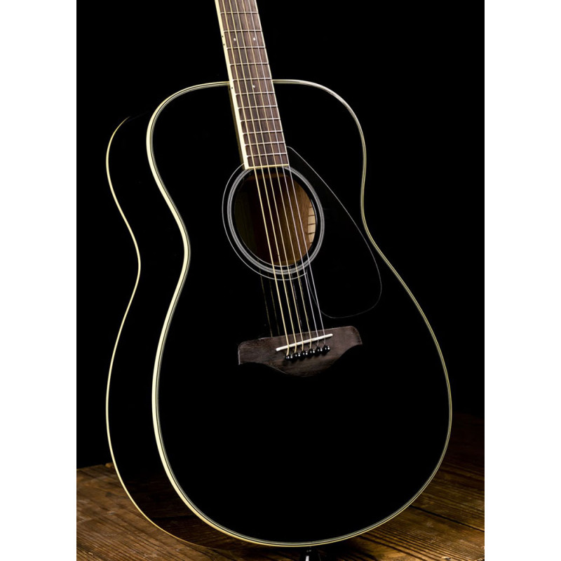 YAMAHA FS820 (Black) Акустическая гитара